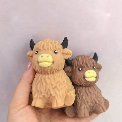 Highland Cow Slow-Rebound Squishy Toy, Random Color